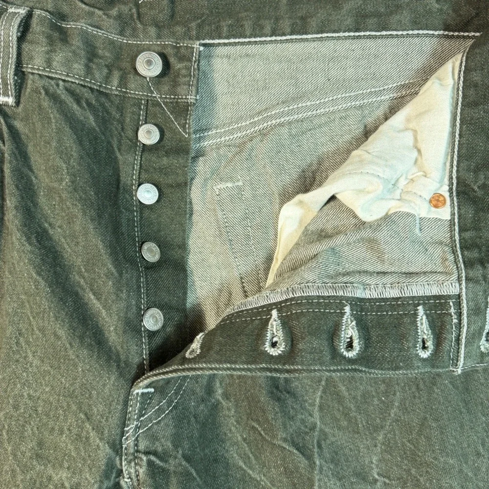Levis 501 Original Fit Men's Olive‎ Green Crinkle Wash Button Fly Jeans 35x29